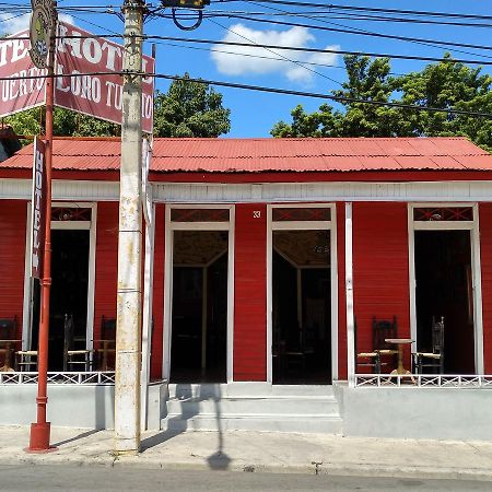 Hotel Loro Tuerto Barahona Exterior foto