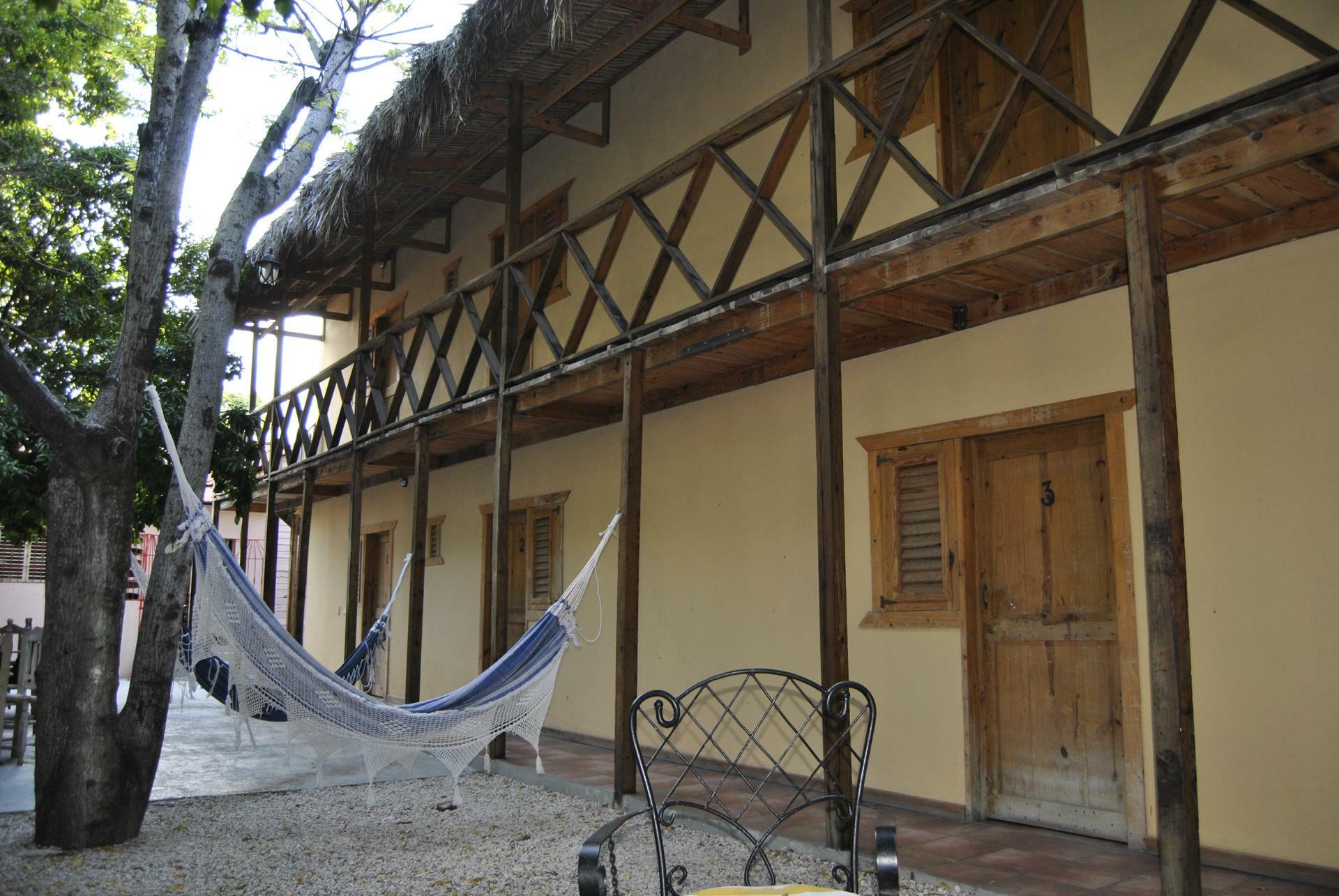 Hotel Loro Tuerto Barahona Exterior foto