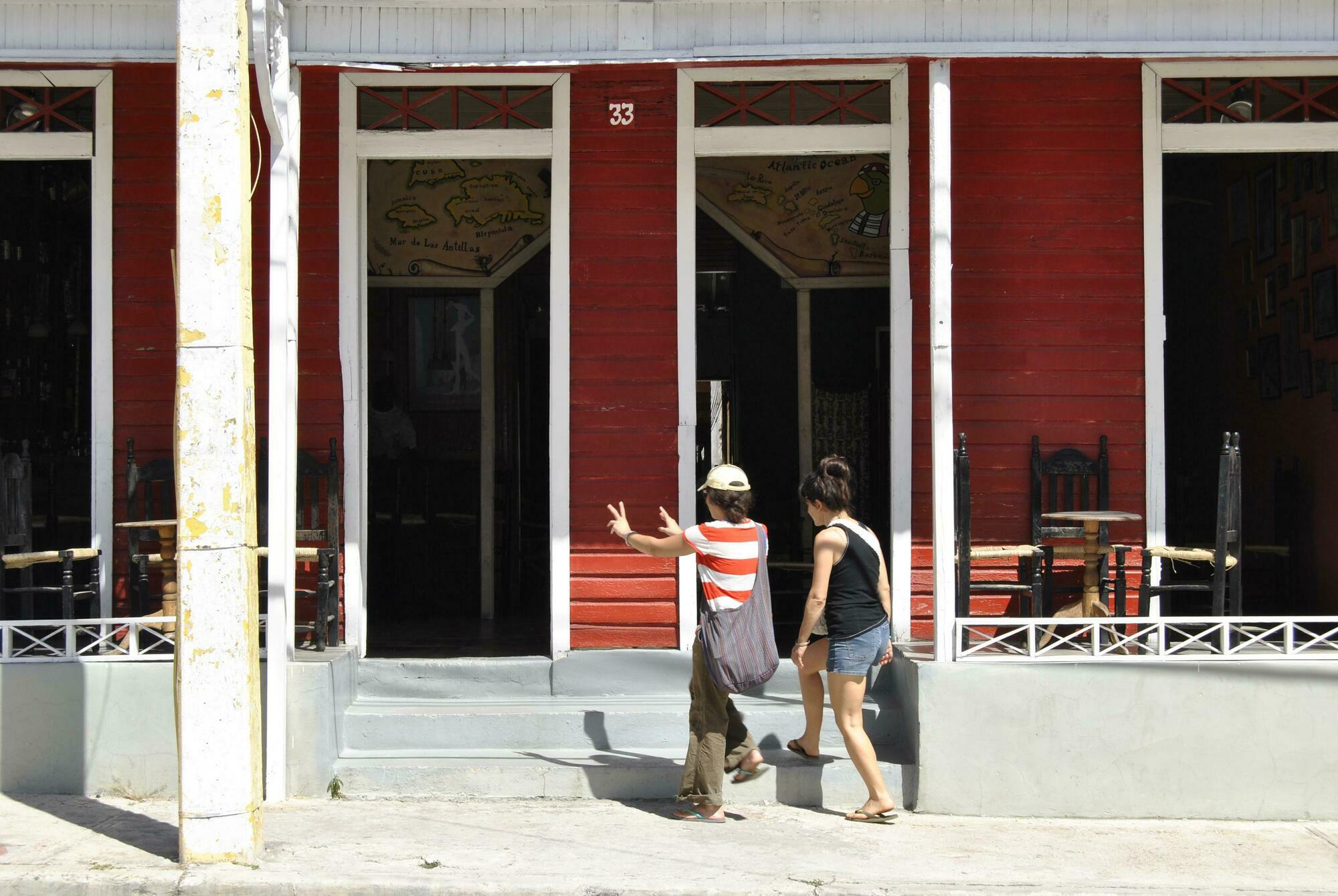 Hotel Loro Tuerto Barahona Exterior foto